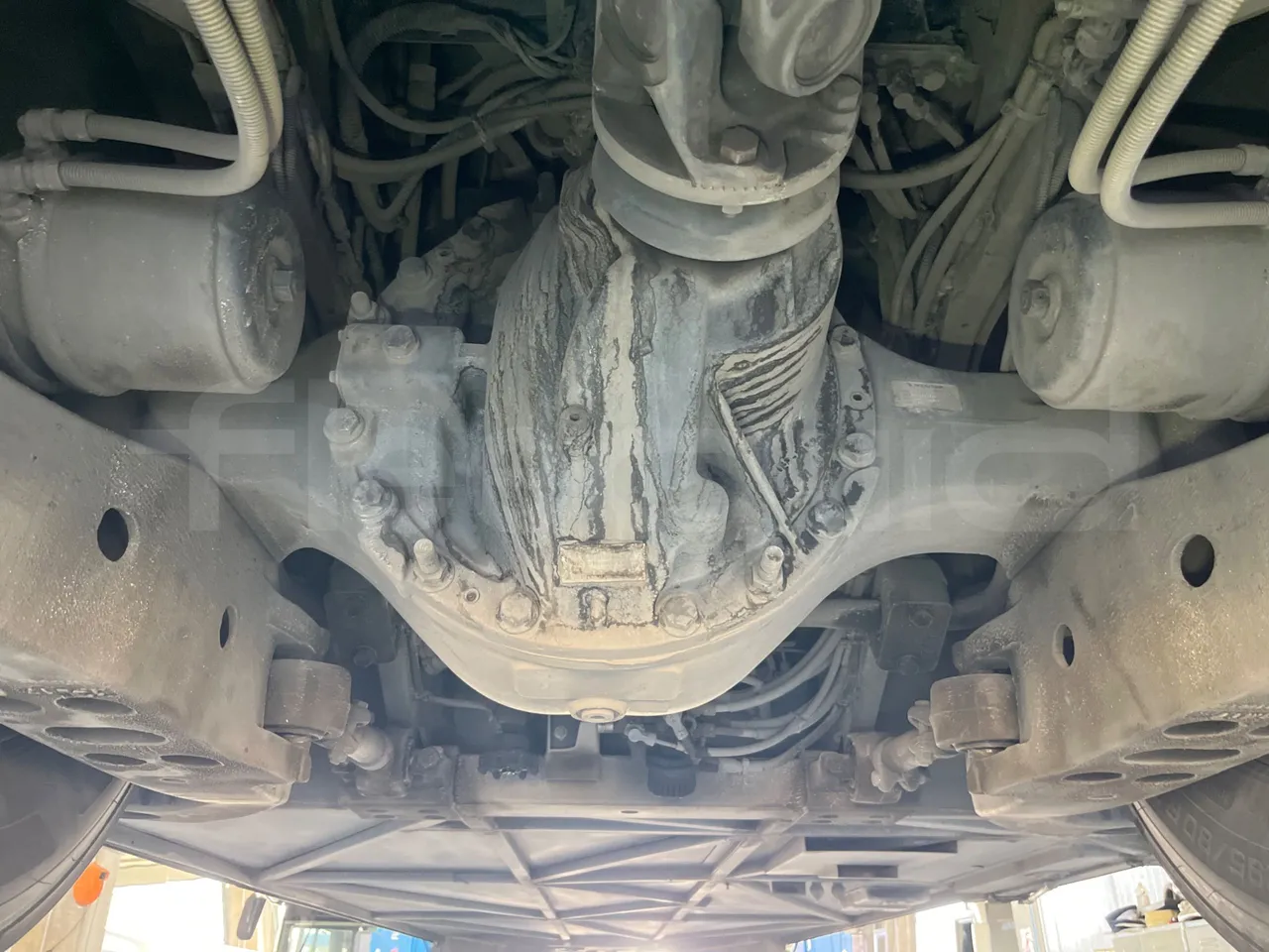 Iveco Magelys SFR2XX - Euro6 - 294kW - 12.830mt - differential photo