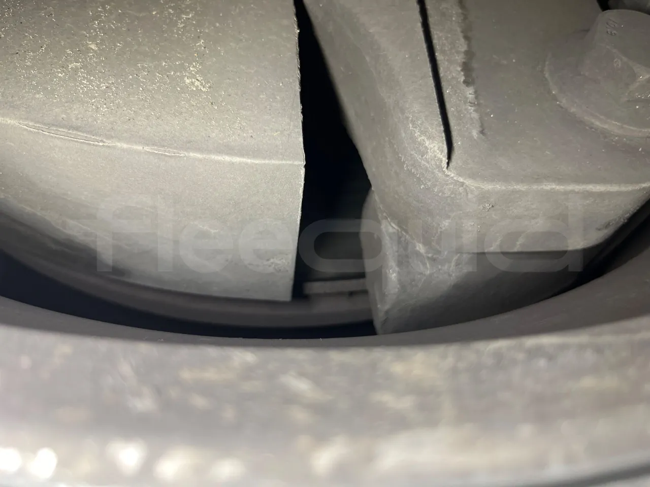 Iveco Magelys SFR2XX - Euro6 - 294kW - 12.830mt - axle 2 discs right