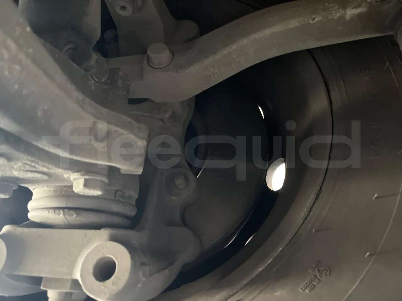 Iveco Magelys SFR2XX - Euro6 - 294kW - 12.830mt - front discs right