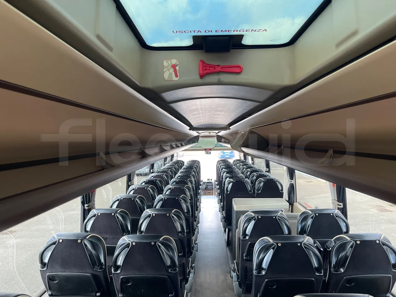 Iveco Magelys SFR2XX - Euro6 - 294kW - 12.830mt - overhead compartments photo