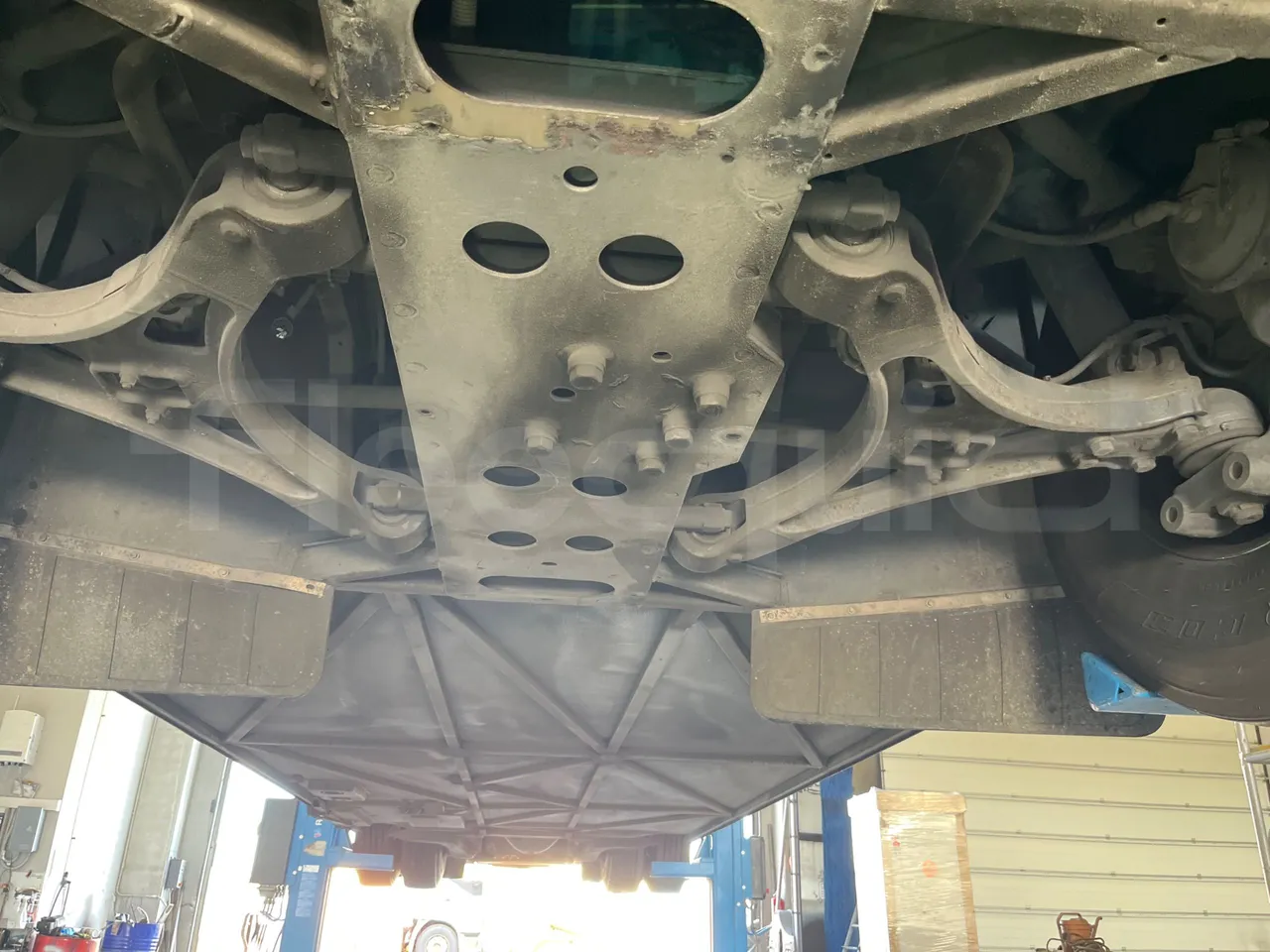 Iveco Magelys SFR2XX - Euro6 - 294kW - 12.830mt - front axle central