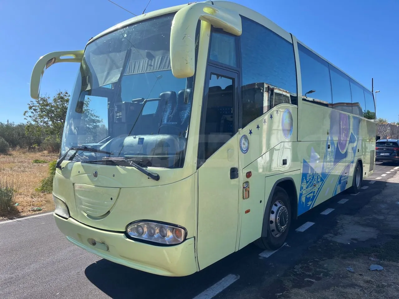 Irizar Scania Century K124EB 12.3 - EUR2 - 309kW - 12m - 3/4 front left (mandatory for bus to scrap)