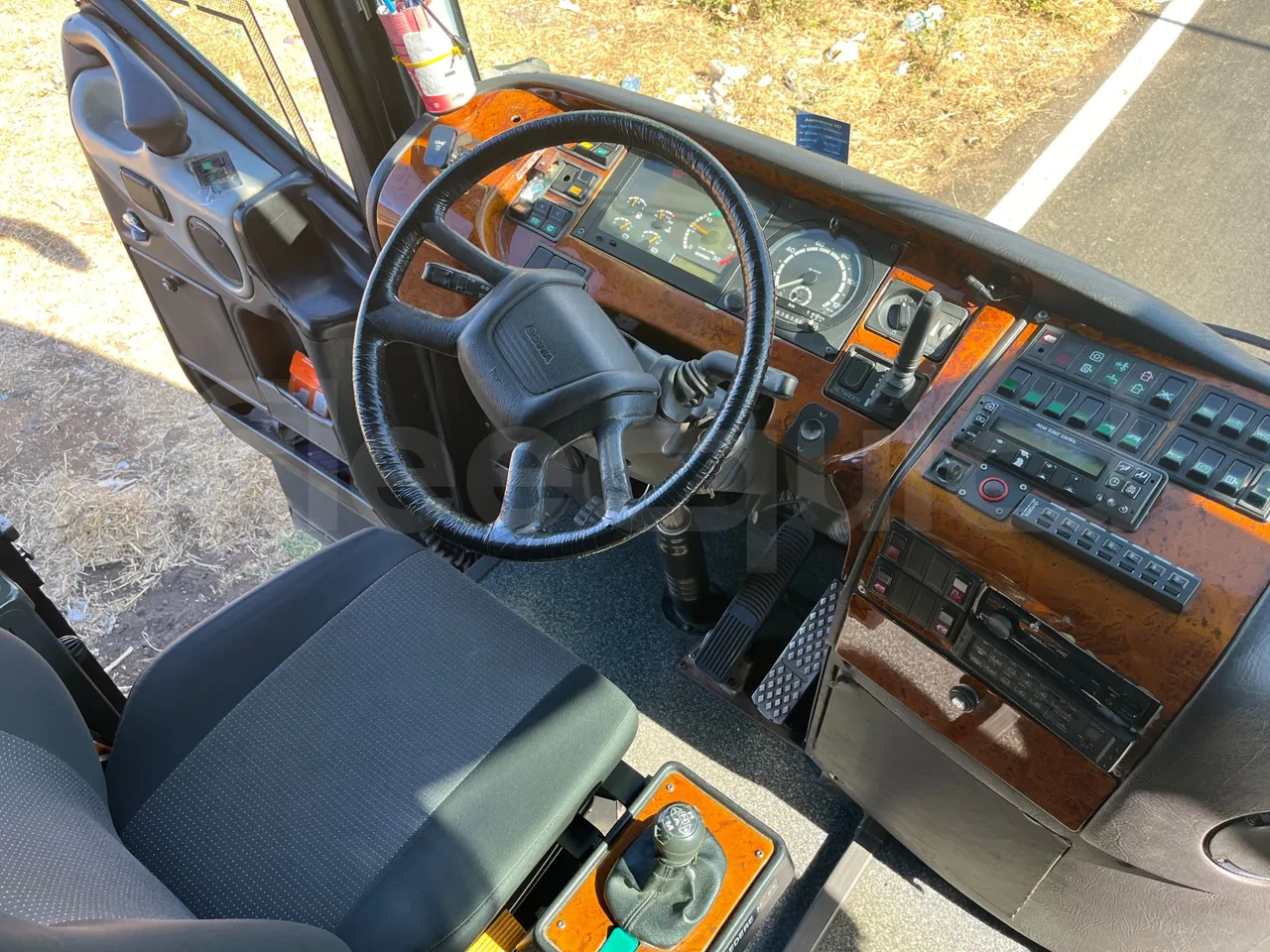 Irizar Scania Century K124EB 12.3 - EUR2 - 309kW - 12m - buttons panels on (mandatory for bus to scrap)