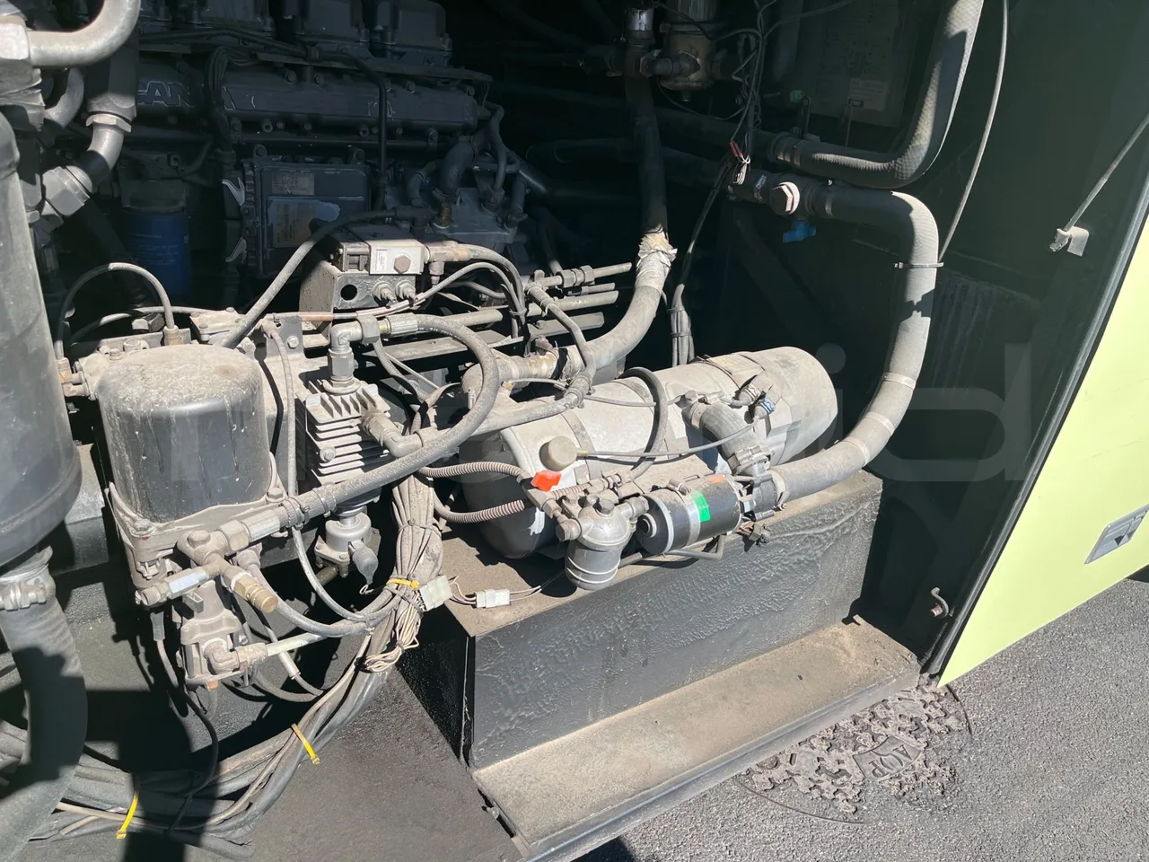 Irizar Scania Century K124EB 12.3 - EUR2 - 309kW - 12m - preheater webasto photo