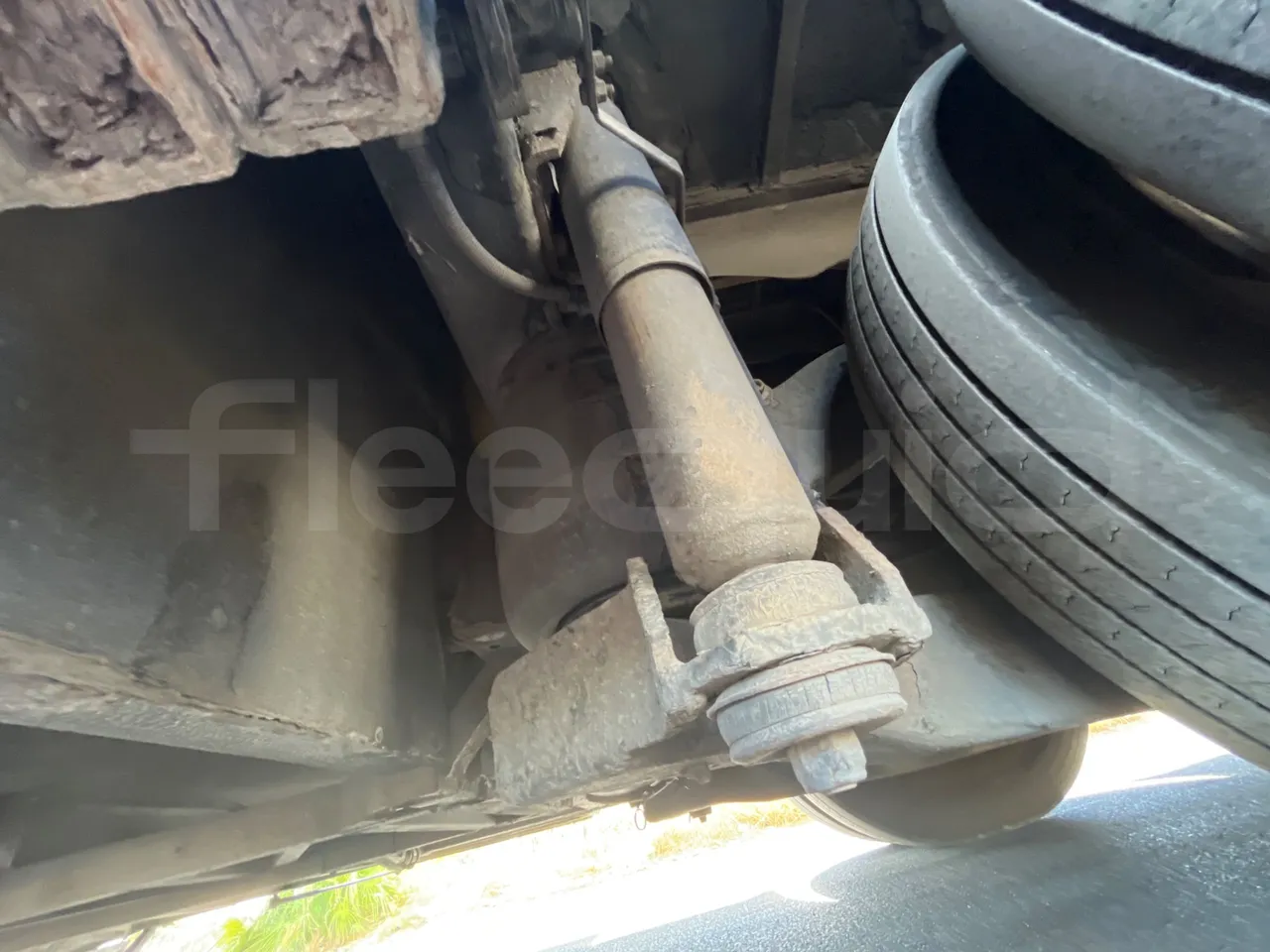 Irizar Scania Century K124EB 12.3 - EUR2 - 309kW - 12m - axle 2 shock absorbers 2 left