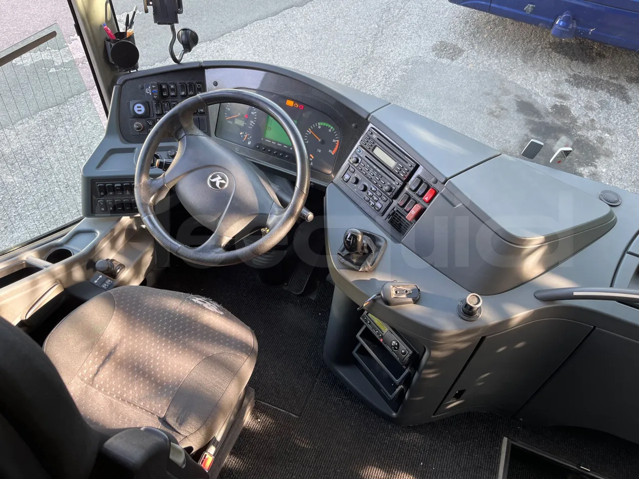 Setra S415 HD - EUR5 - 315kW - 12.2m - buttons panels on