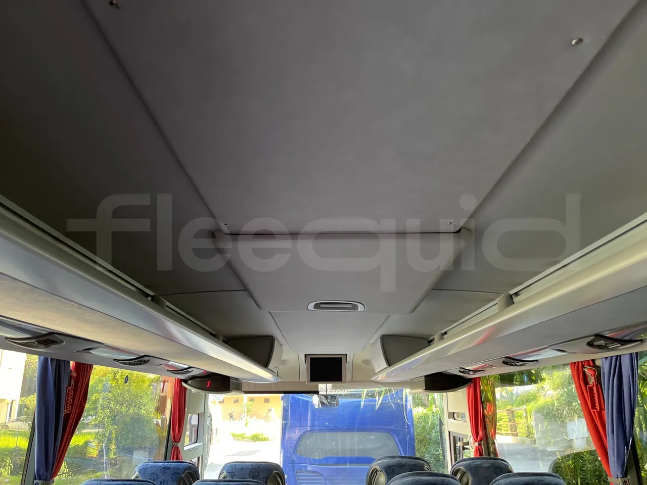 Setra S415 HD - EUR5 - 315kW - 12.2m - roof hatch 2