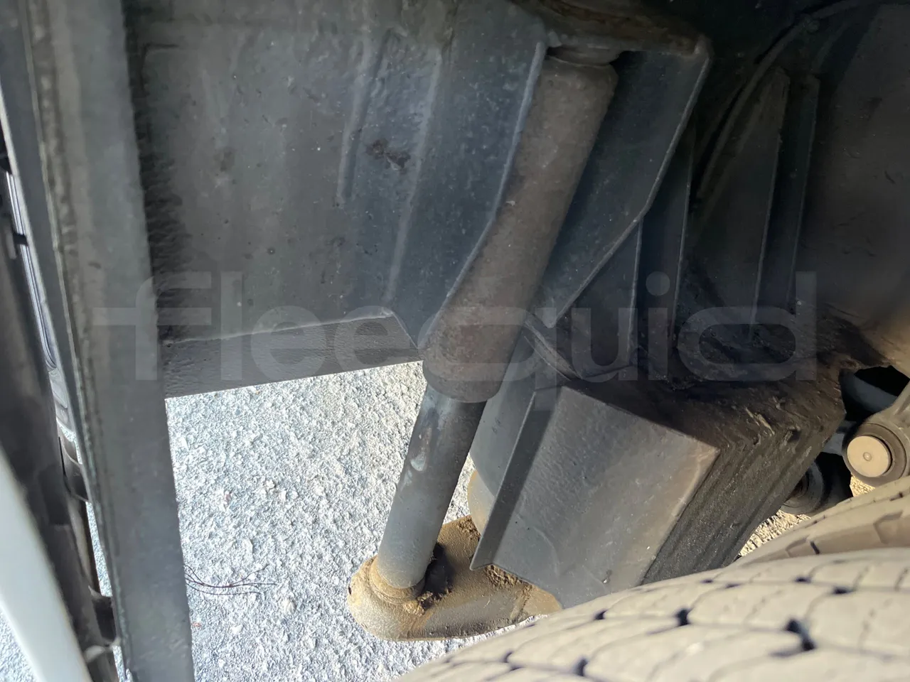Setra S415 HD - EUR5 - 315kW - 12.2m - axle 2 shock absorbers 1 left