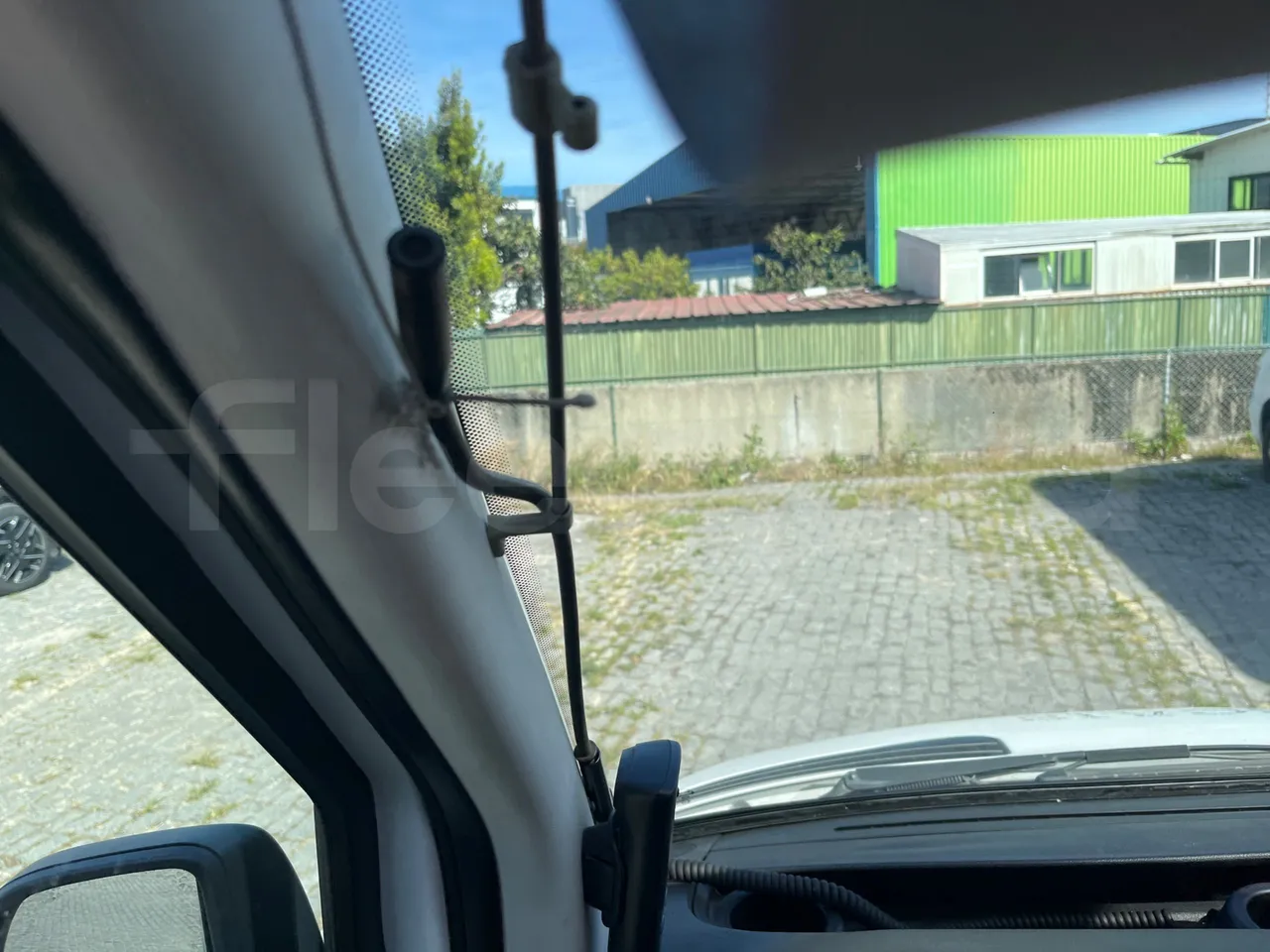 Mercedes-Benz Sprinter - Driver Microphone