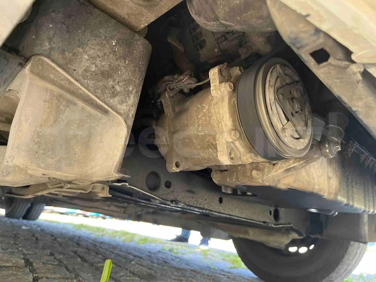 Mercedes-Benz Sprinter - Air Conditioning Compressor