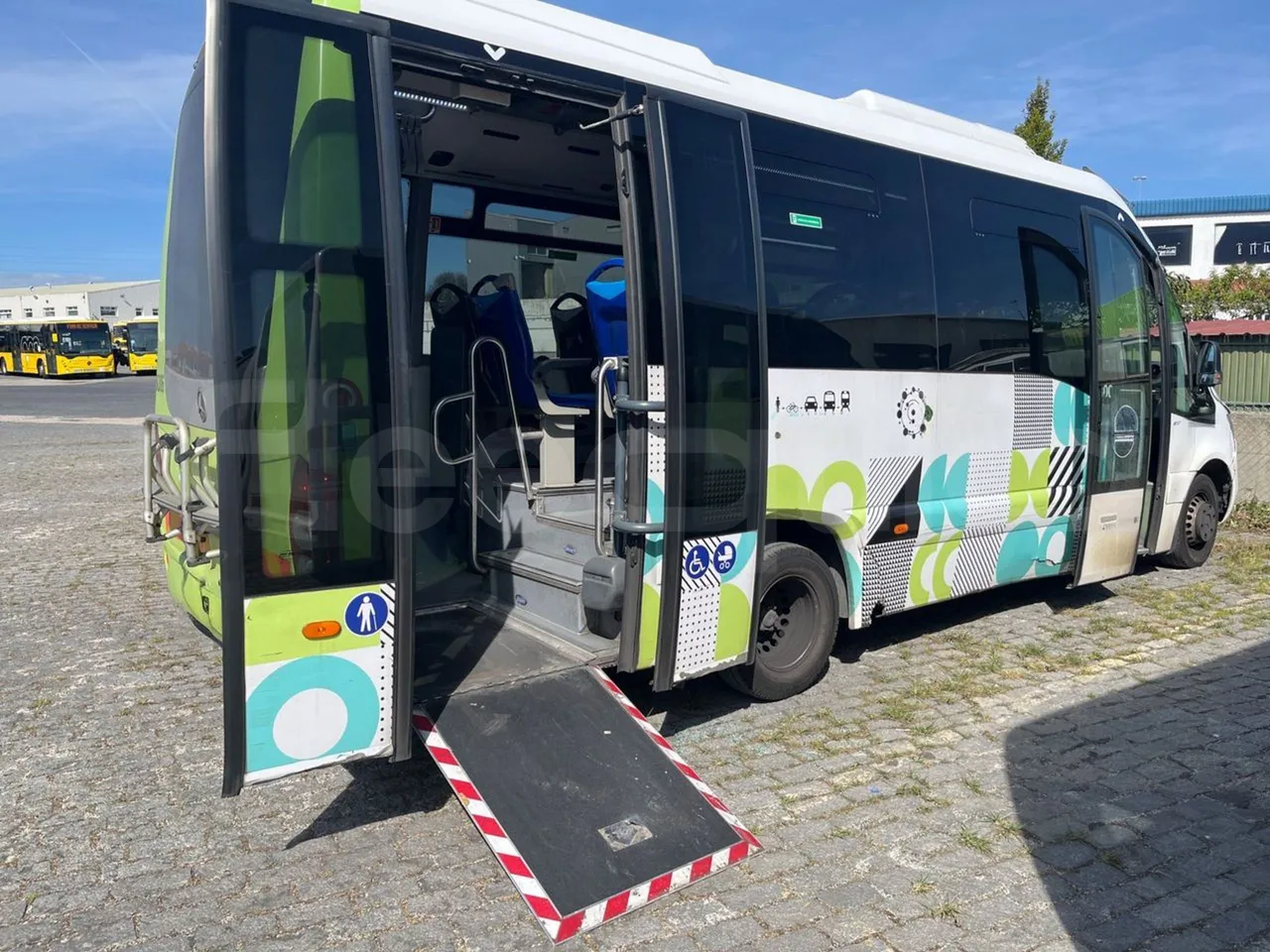 Mercedes-Benz Sprinter - Platform Open