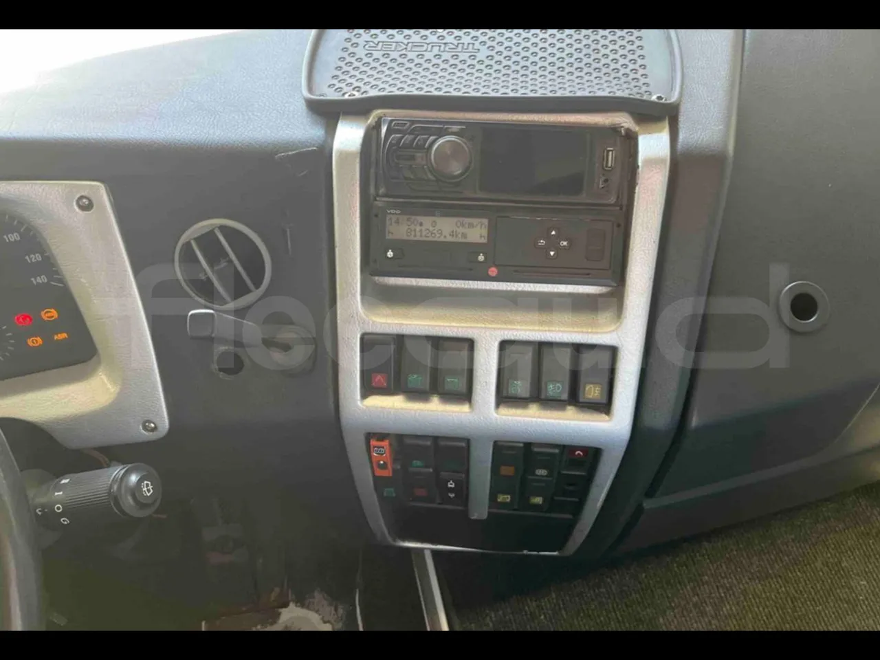 Otokar Navigo - Radio