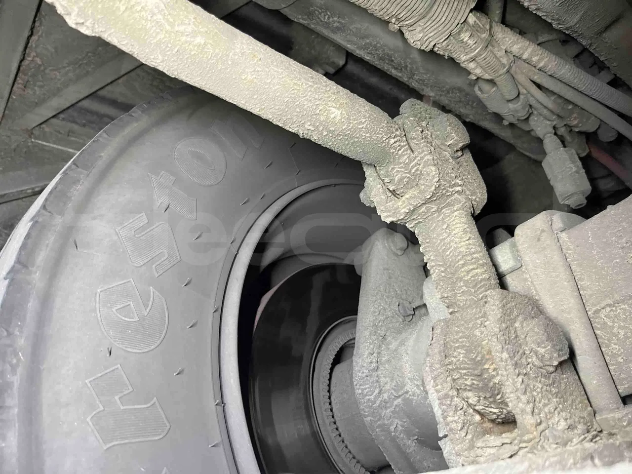 Otokar Navigo - Second Axle Discs Right Side