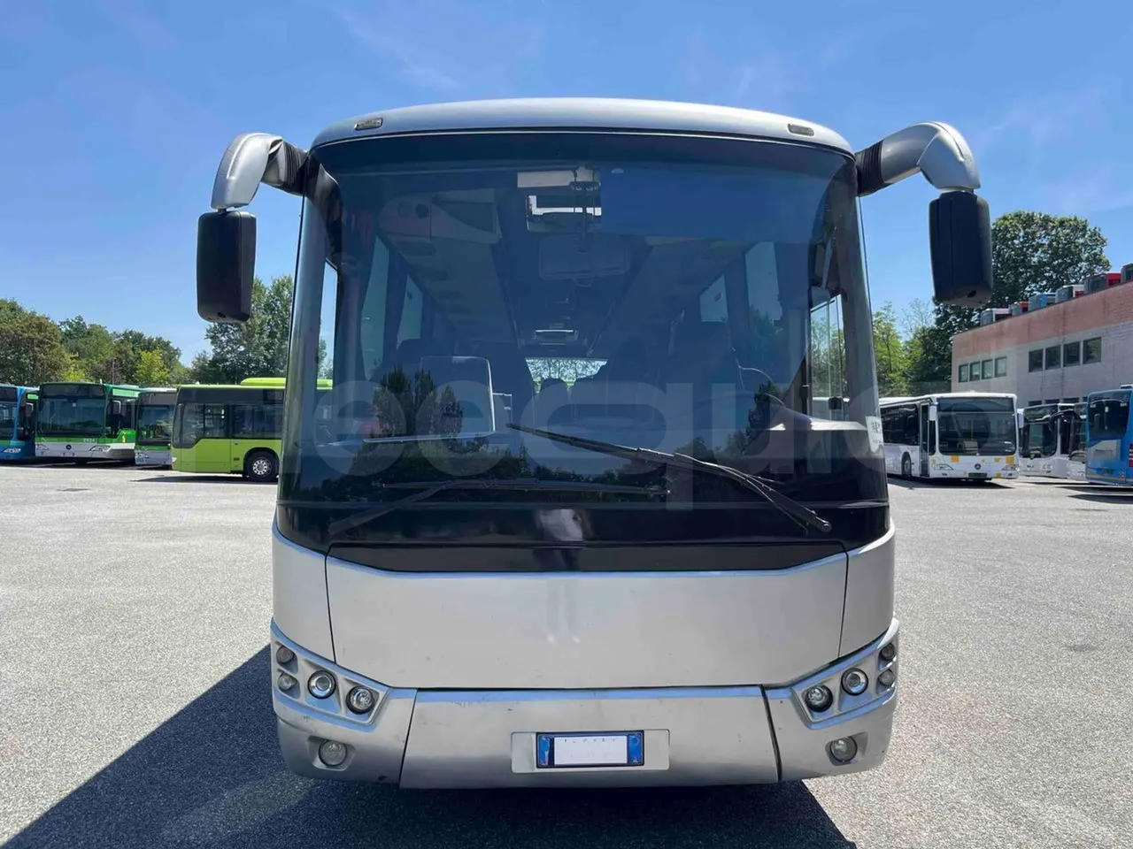 Otokar Navigo - Front