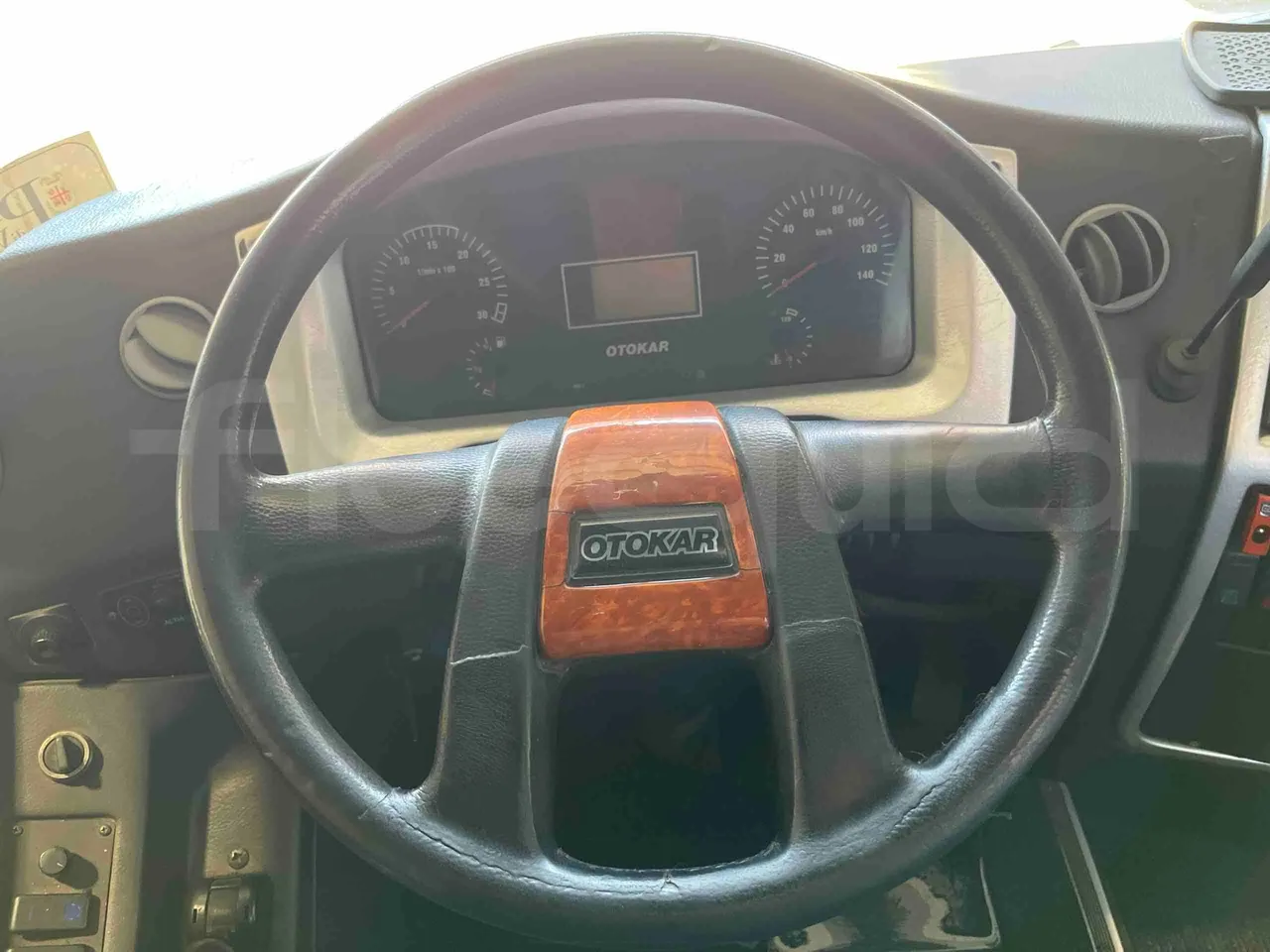 Otokar Navigo - Steering Wheel