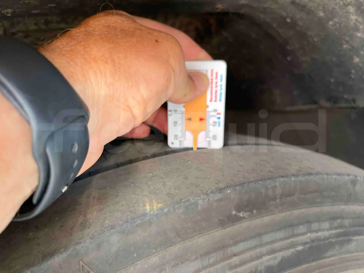 Otokar Navigo - First Axle Left Side: Tyre Tread