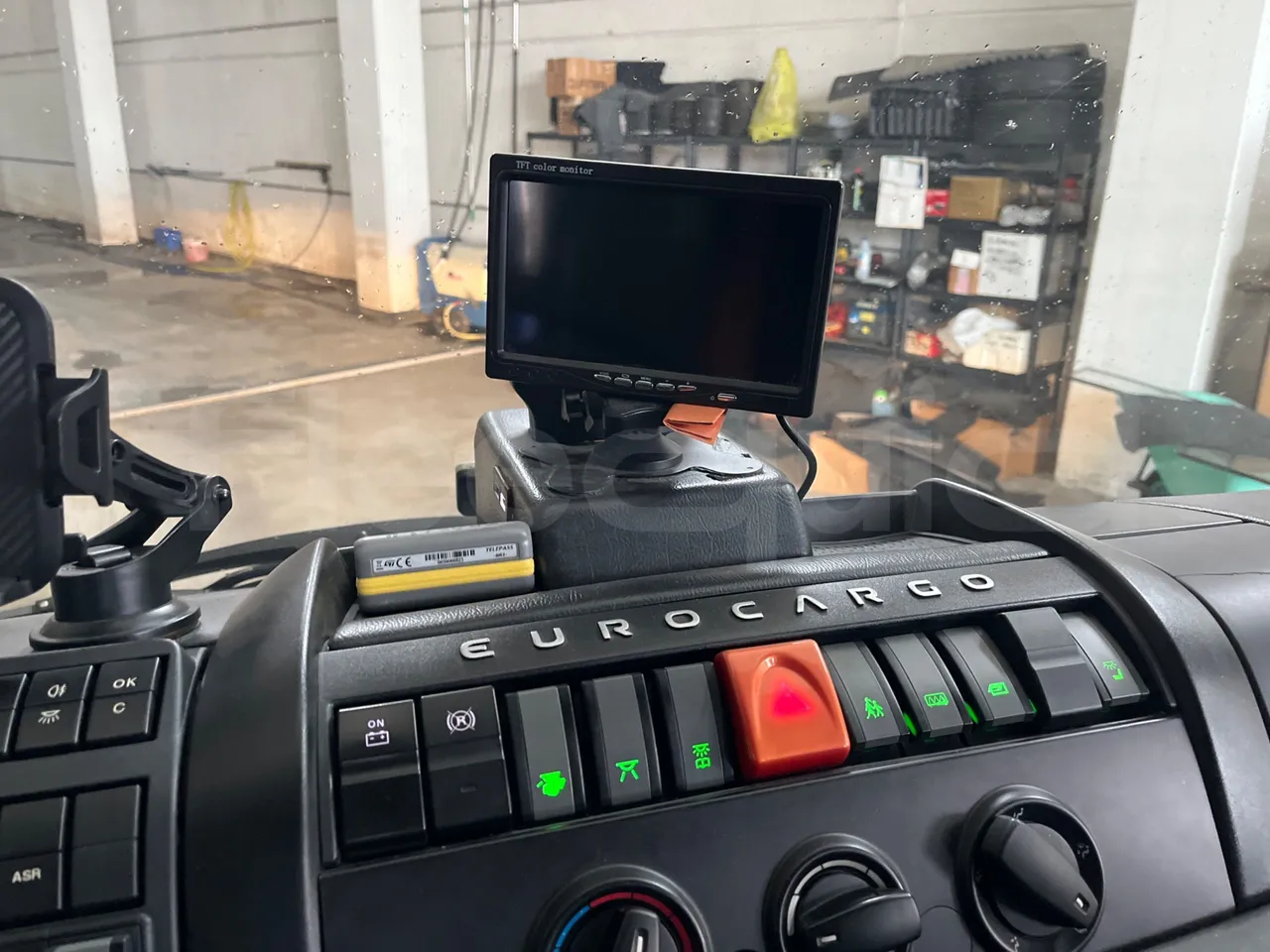 Iveco Mago2 M2IV - Euro6 - 162kW - 8.850mt - onboard devices 1