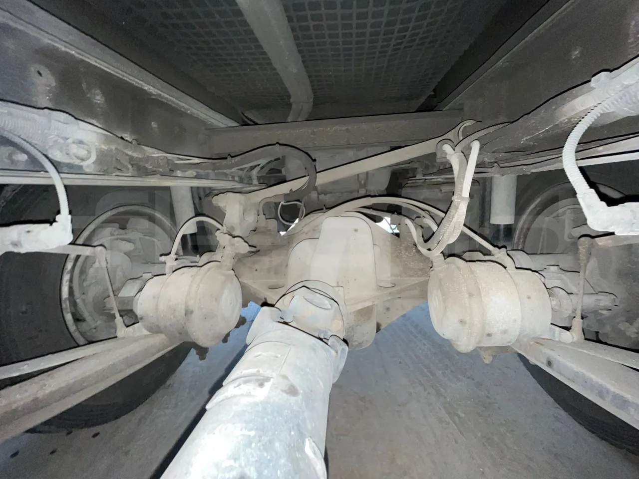 Iveco Mago2 M2IV - Euro6 - 162kW - 8.850mt - bellows turntable (18m)