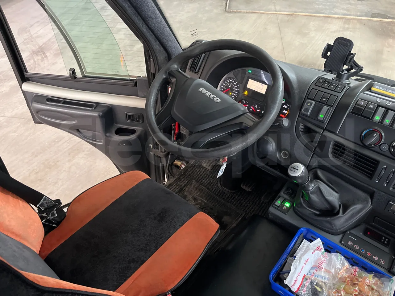 Iveco Mago2 M2IV - Euro6 - 162kW - 8.850mt - buttons panels on