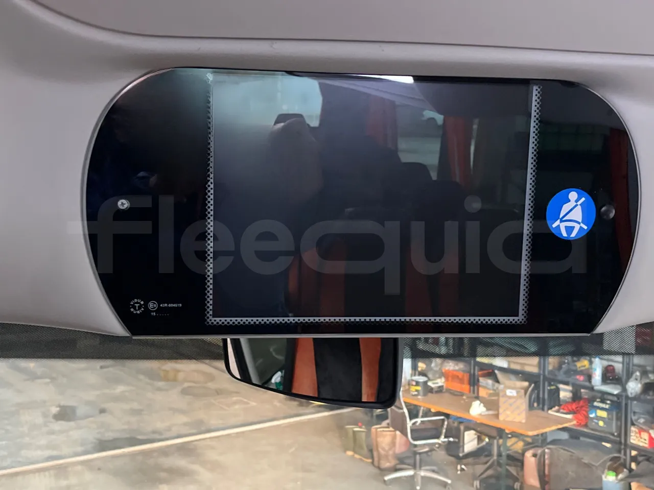 Iveco Mago2 M2IV - Euro6 - 162kW - 8.850mt - monitor detail photo