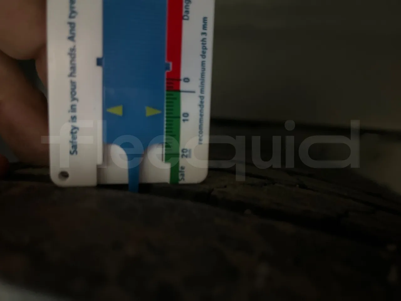 Iveco Mago2 M2IV - Euro6 - 162kW - 8.850mt - tread condition second axle tires left