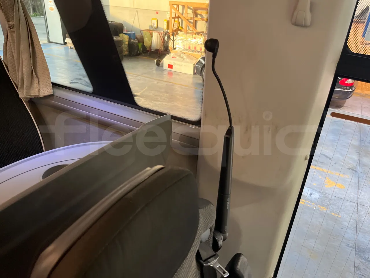 Man Lion's Coach B200746006 - EUR6  - 309kW - 12.101m - driver microphone accessories photo