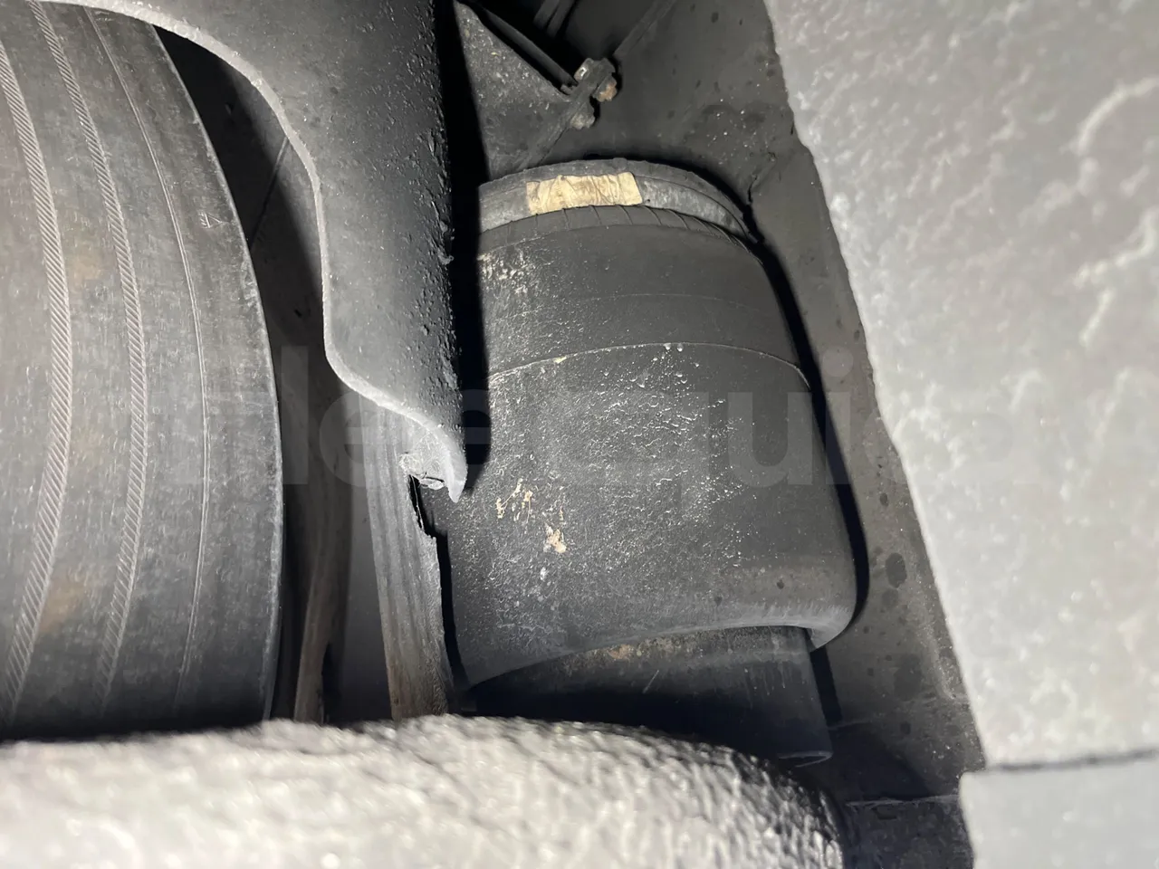 Man Lion's Coach B200746006 - EUR6  - 309kW - 12.101m - axel 2 air springs 2 right