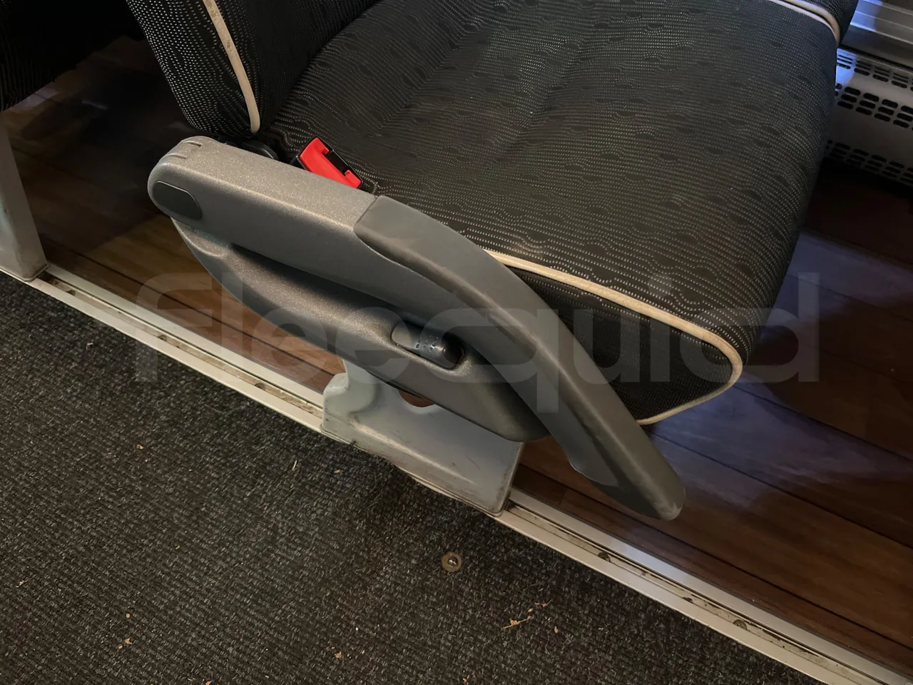 Man Lion's Coach B200746006 - EUR6  - 309kW - 12.101m - armrest detail photo