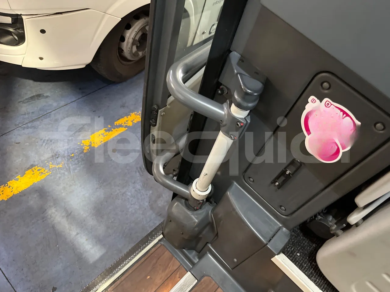 Man Lion's Coach B200746006 - EUR6  - 309kW - 12.101m - door mechanism photo