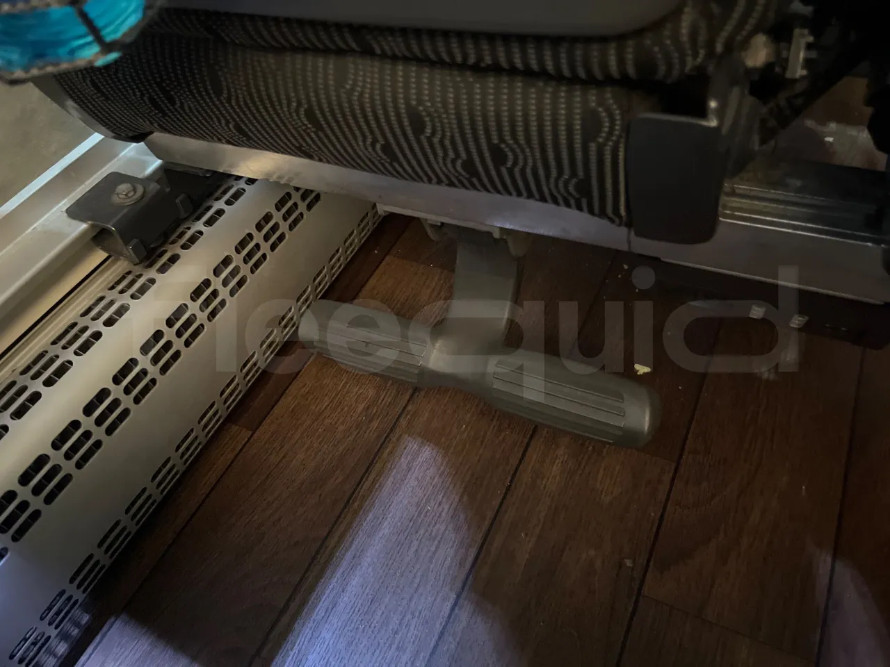 Man Lion's Coach B200746006 - EUR6  - 309kW - 12.101m - footrest detail photo