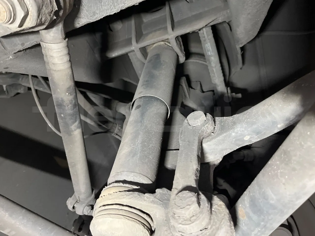 Man Lion's Coach B200746006 - EUR6  - 309kW - 12.101m - front shock absorbers right