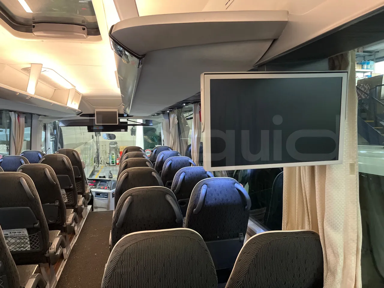 Man Lion's Coach B200746006 - EUR6  - 309kW - 12.101m - monitor detail photo