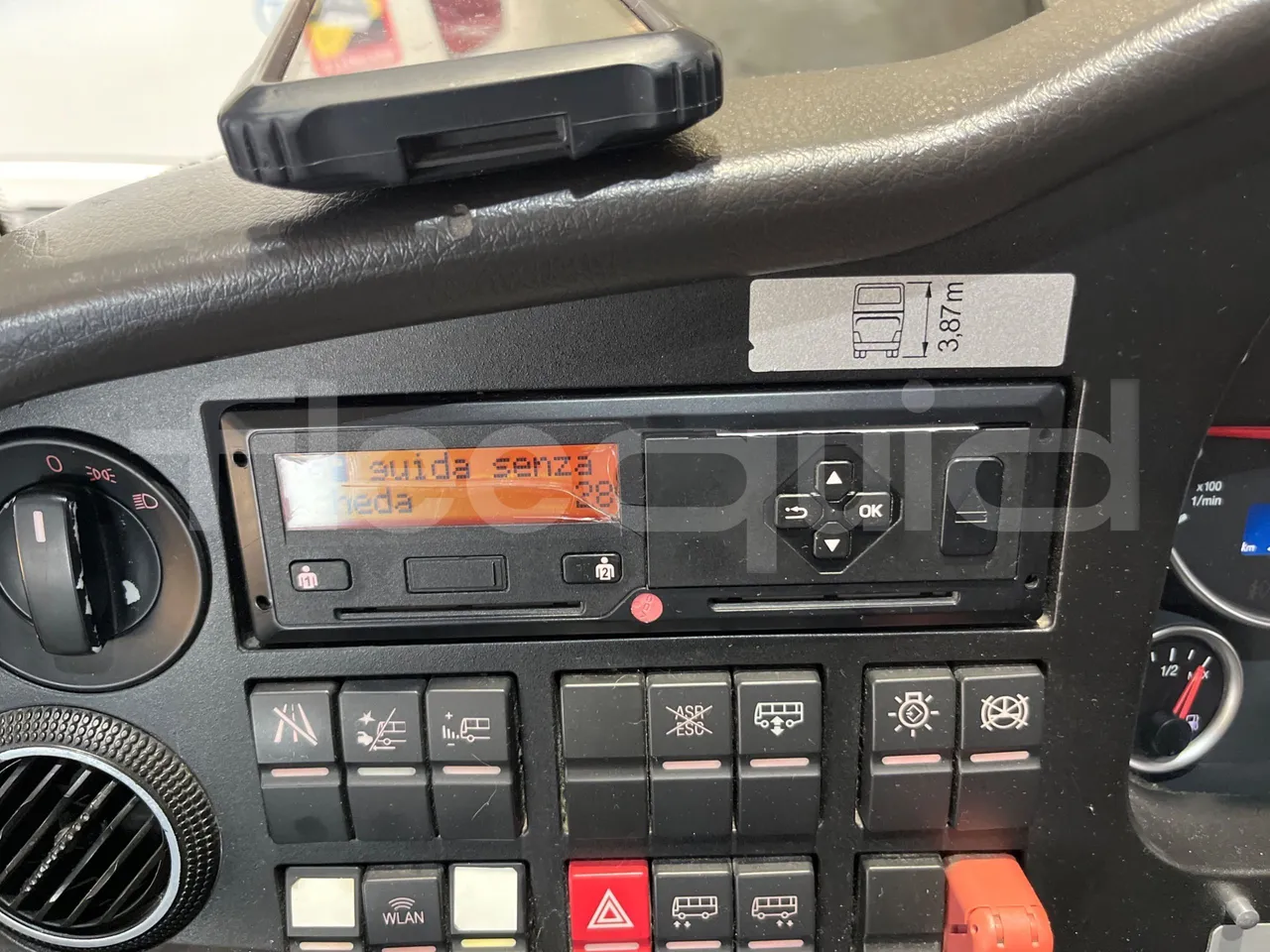 Man Lion's Coach B200746006 - EUR6  - 309kW - 12.101m - Tachograph