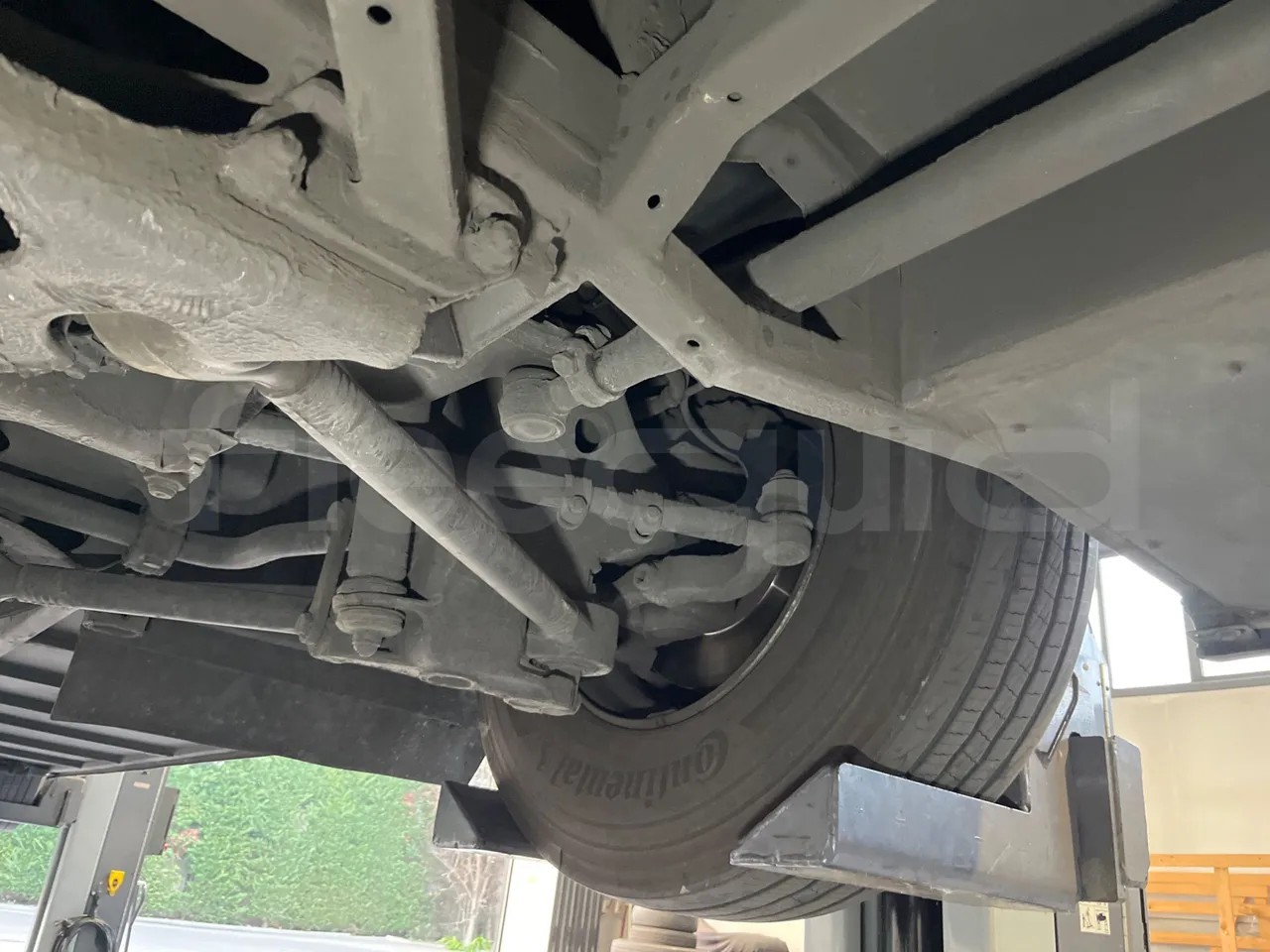 Man Lion's Coach B200746006 - EUR6  - 309kW - 12.101m - front axle left side