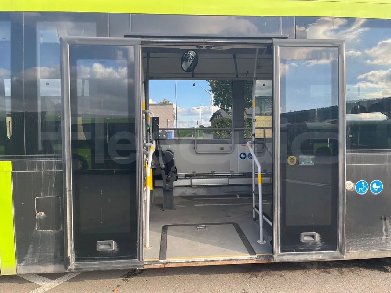 Volvo G891H L291LH24J8100 / Euro 6 - 177 Kw - 18.750 Mt - front door 2 open