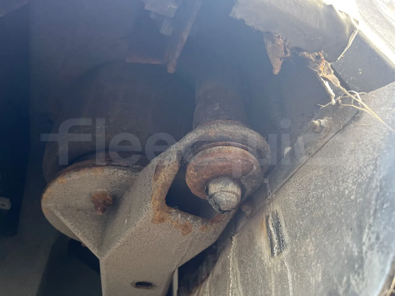 Volvo G891H L291LH24J8100 / Euro 6 - 177 Kw - 18.750 Mt - axel 2 air springs 2 left