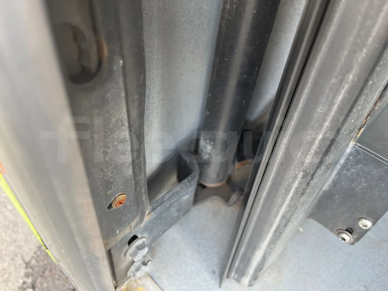 Volvo G891H L291LH24J8100 / Euro 6 - 177 Kw - 18.750 Mt - door mechanism photo