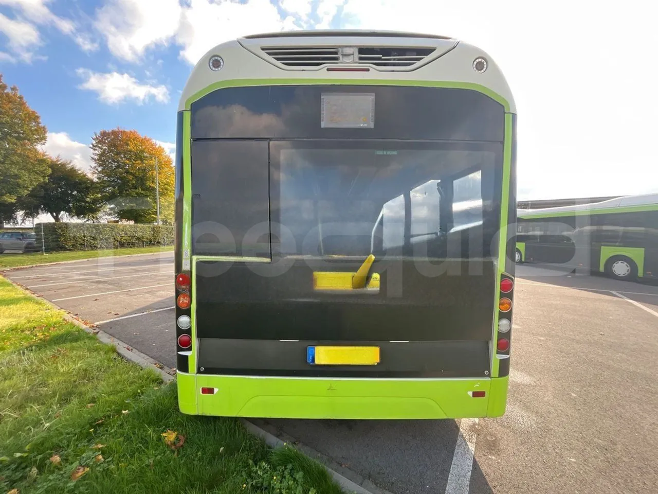 Volvo G891H L291LH24J8100 / Euro 6 - 177 Kw - 18.750 Mt - rear hatch closed