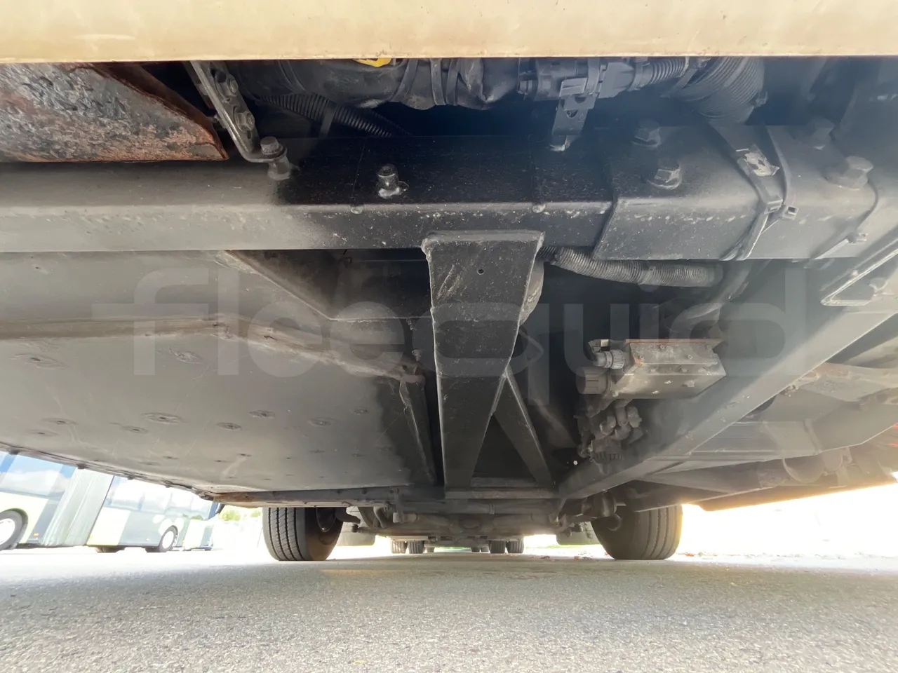 Volvo G891H L291LH24J8100 / Euro 6 - 177 Kw - 18.750 Mt - front undercarriage from front