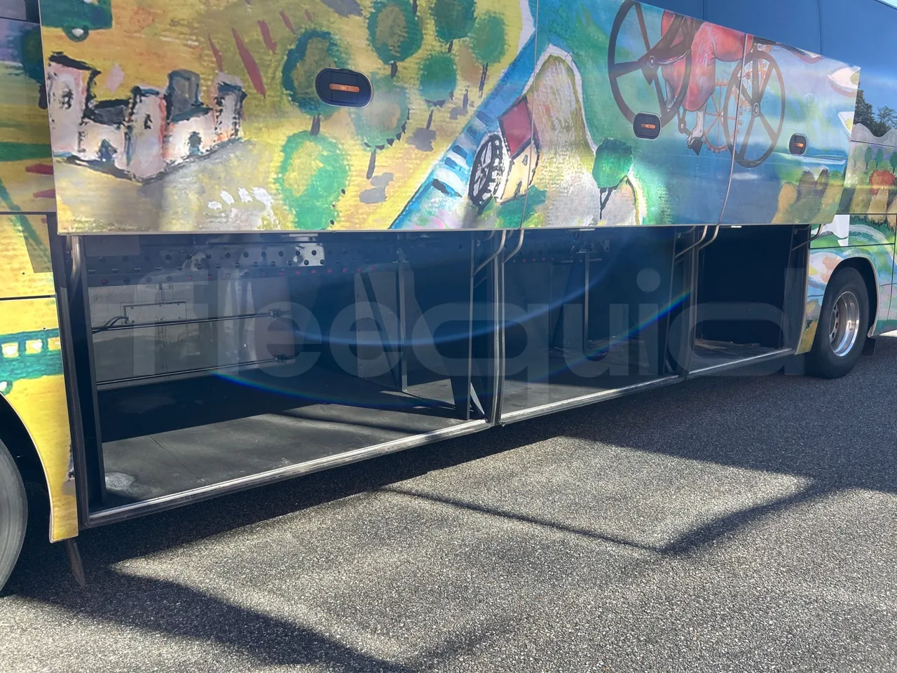Iveco Magelys 5FR210 - luggage rack photo