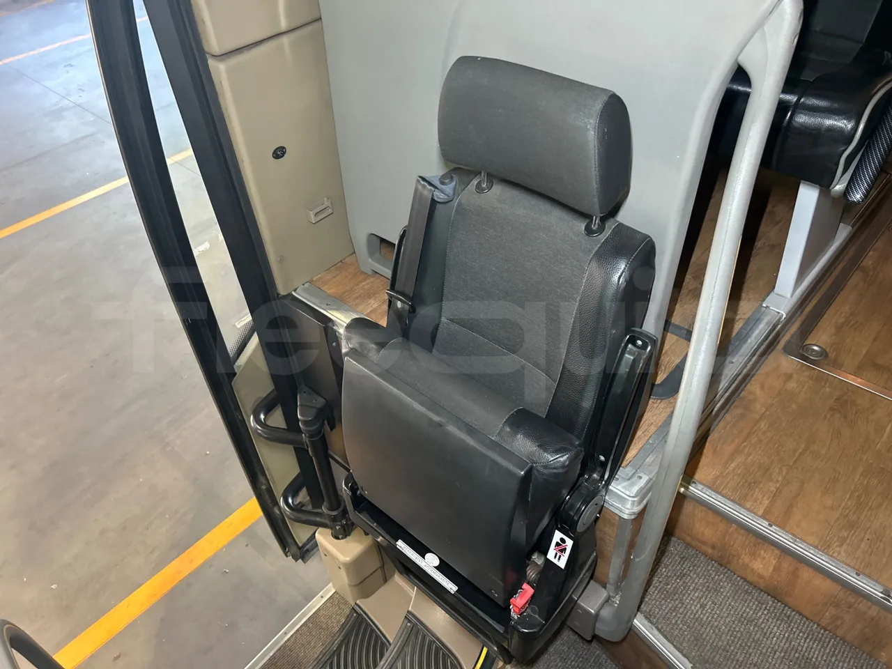 Iveco Magelys 5FR210 - hostess seat photo