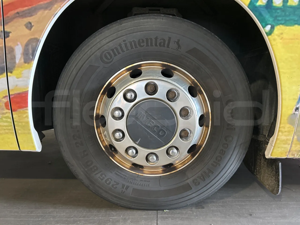 Iveco Magelys 5FR210 - front left tire measurements
