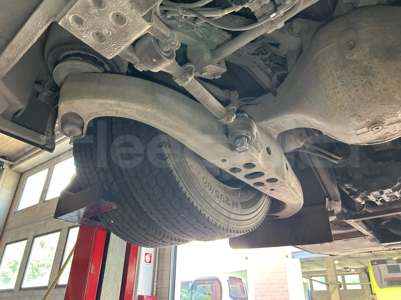 Iveco Magelys 5FR210 - axle 3 right side