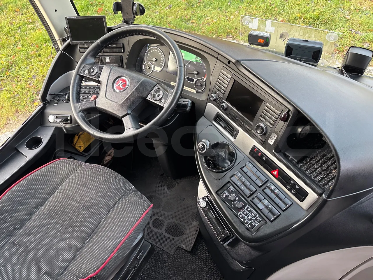 Setra S516 HD/2  - Euro6 - 315kW - 13.120mt - buttons panels on