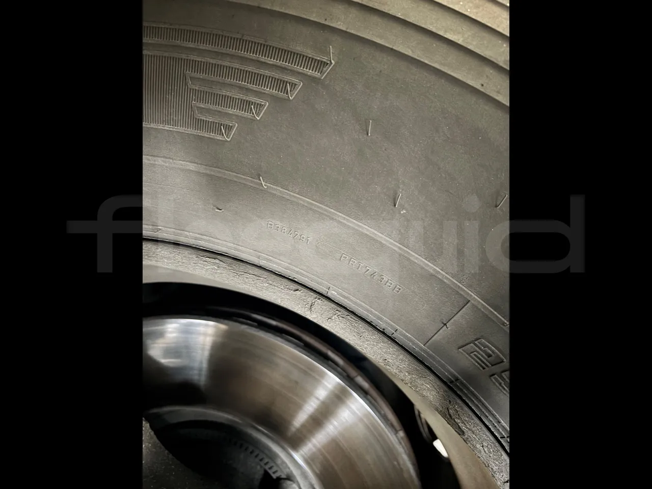 Setra S516 HD/2  - Euro6 - 315kW - 13.120mt - axle 2 discs right