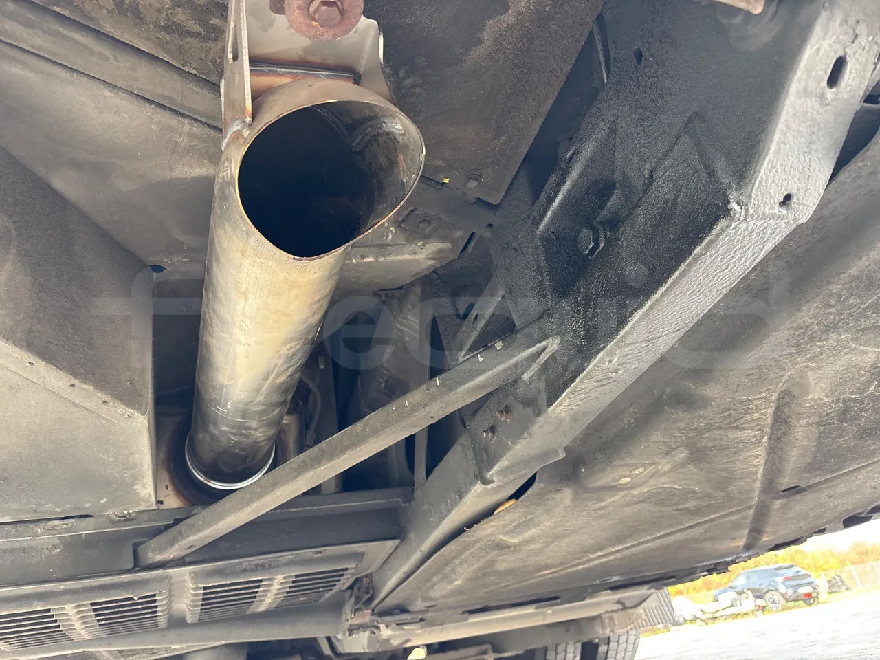 Setra S516 HD/2  - Euro6 - 315kW - 13.120mt - exhaust photo