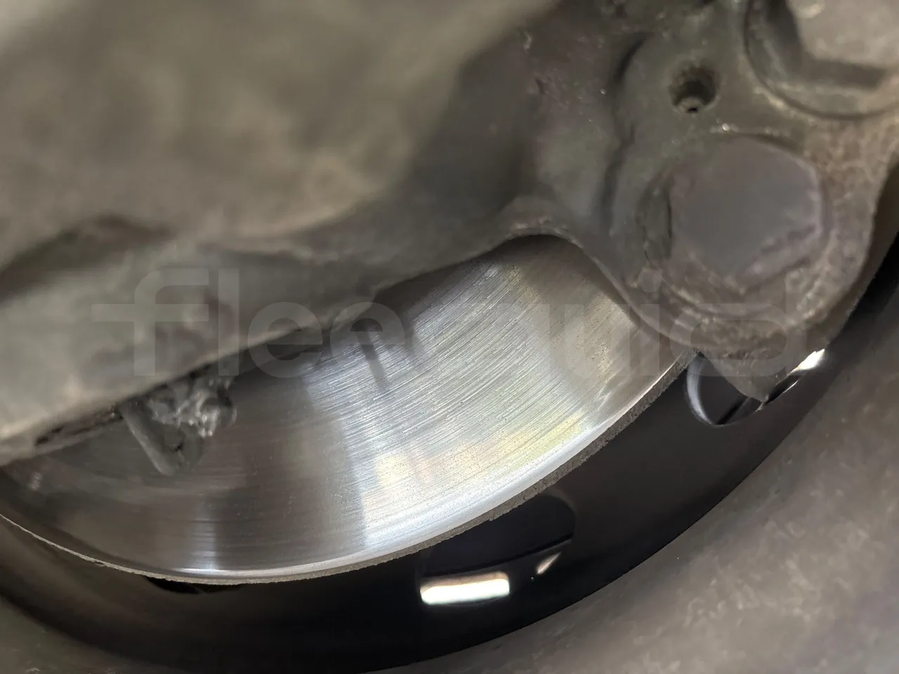 Setra S516 HD/2  - Euro6 - 315kW - 13.120mt - front discs left