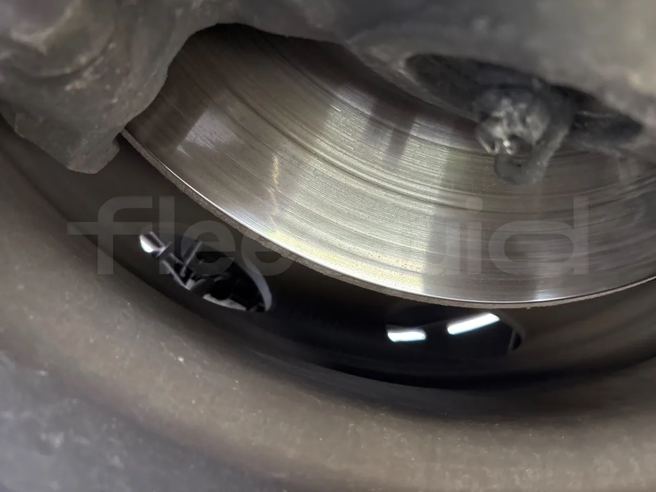 Setra S516 HD/2  - Euro6 - 315kW - 13.120mt - front discs right