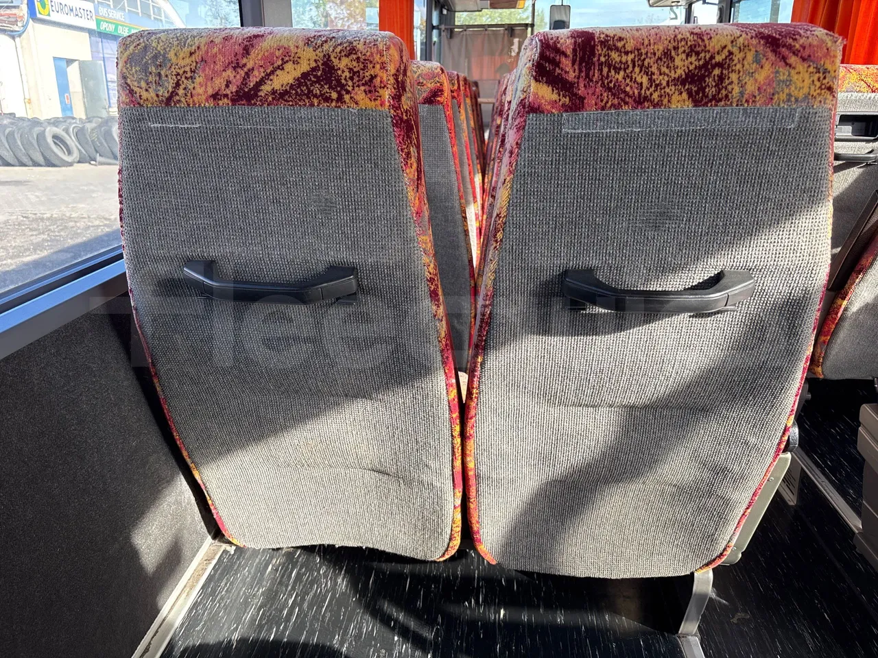 Setra S315 UL-EUR2-12m-185Kw - mesh detail photo