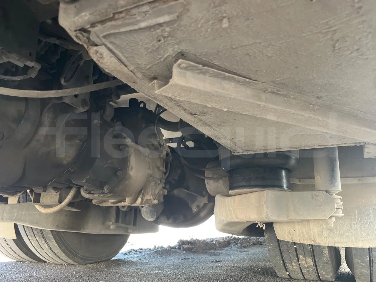 Scania 114B4X2 K114B4X2 - Euro3 - 280 kW - 12.920mt - bellows turntable (18m)